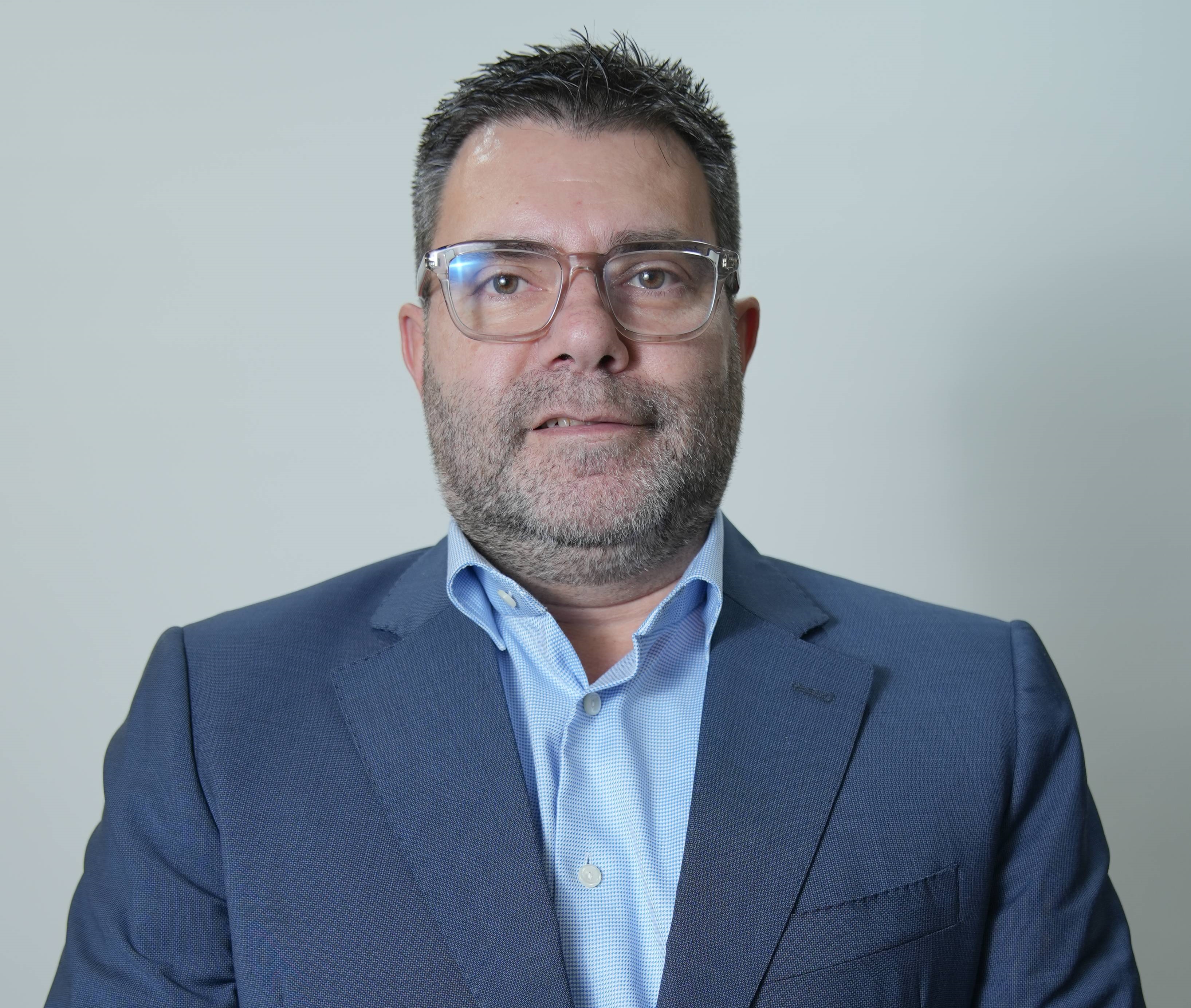 شريف المعلم