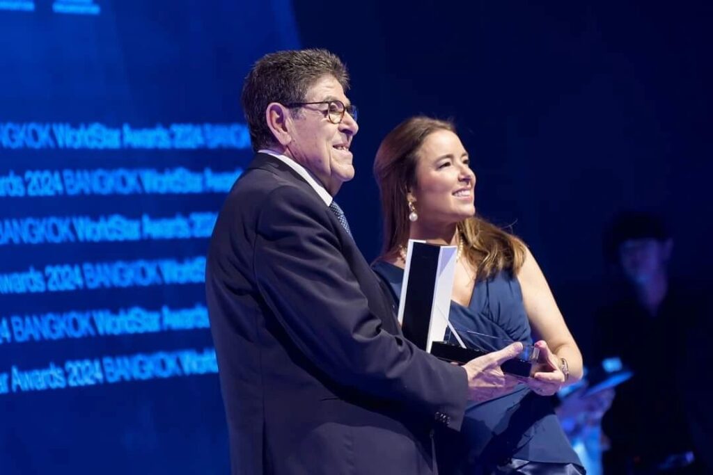 حفل توزيع جوائز - وورلد ستار